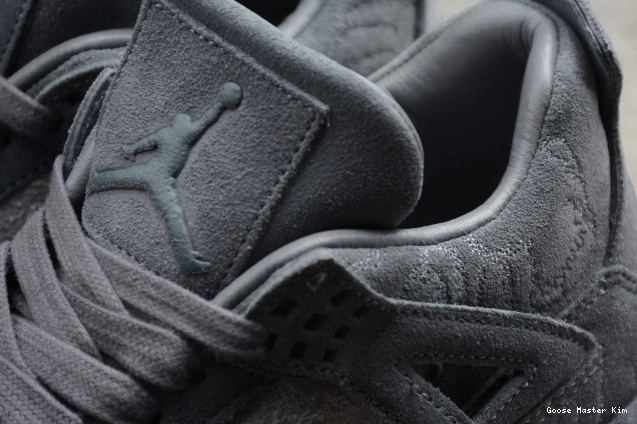 Grey Cool 930155-003 Air 4 x KAWS Jordan 0812